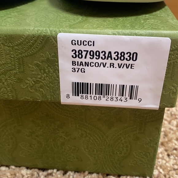 Gucci Ace Leather Sneakers - Picture 8 of 8